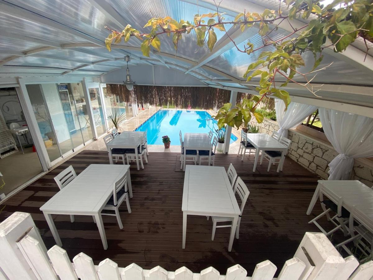 Alacati Eldoris Butik Hotel Exterior photo