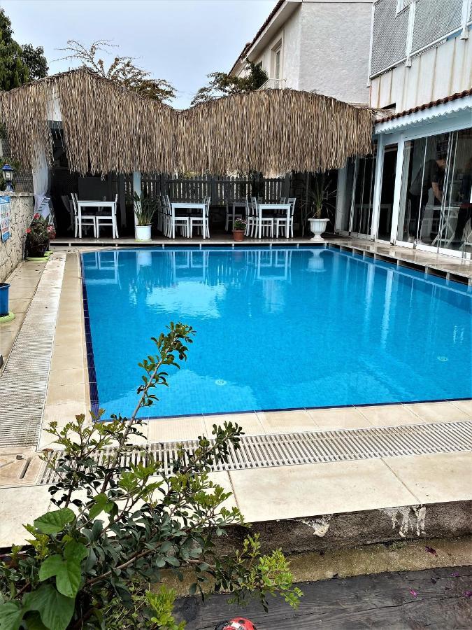Alacati Eldoris Butik Hotel Exterior photo