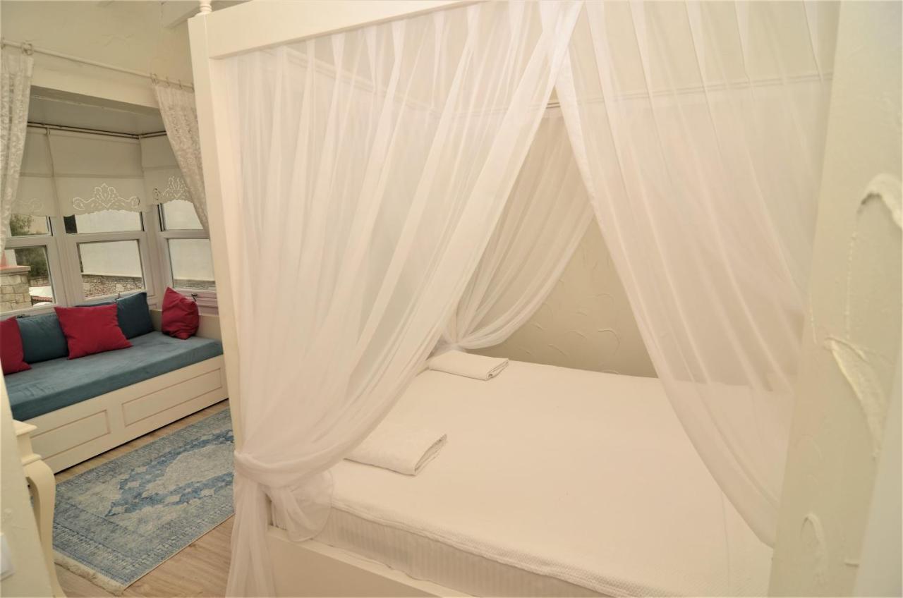 Alacati Eldoris Butik Hotel Exterior photo