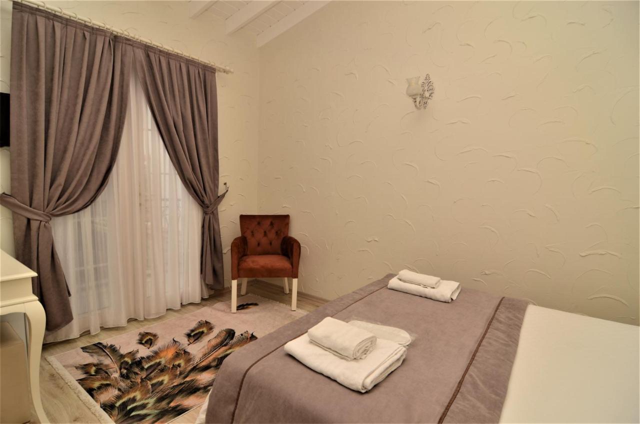 Alacati Eldoris Butik Hotel Exterior photo