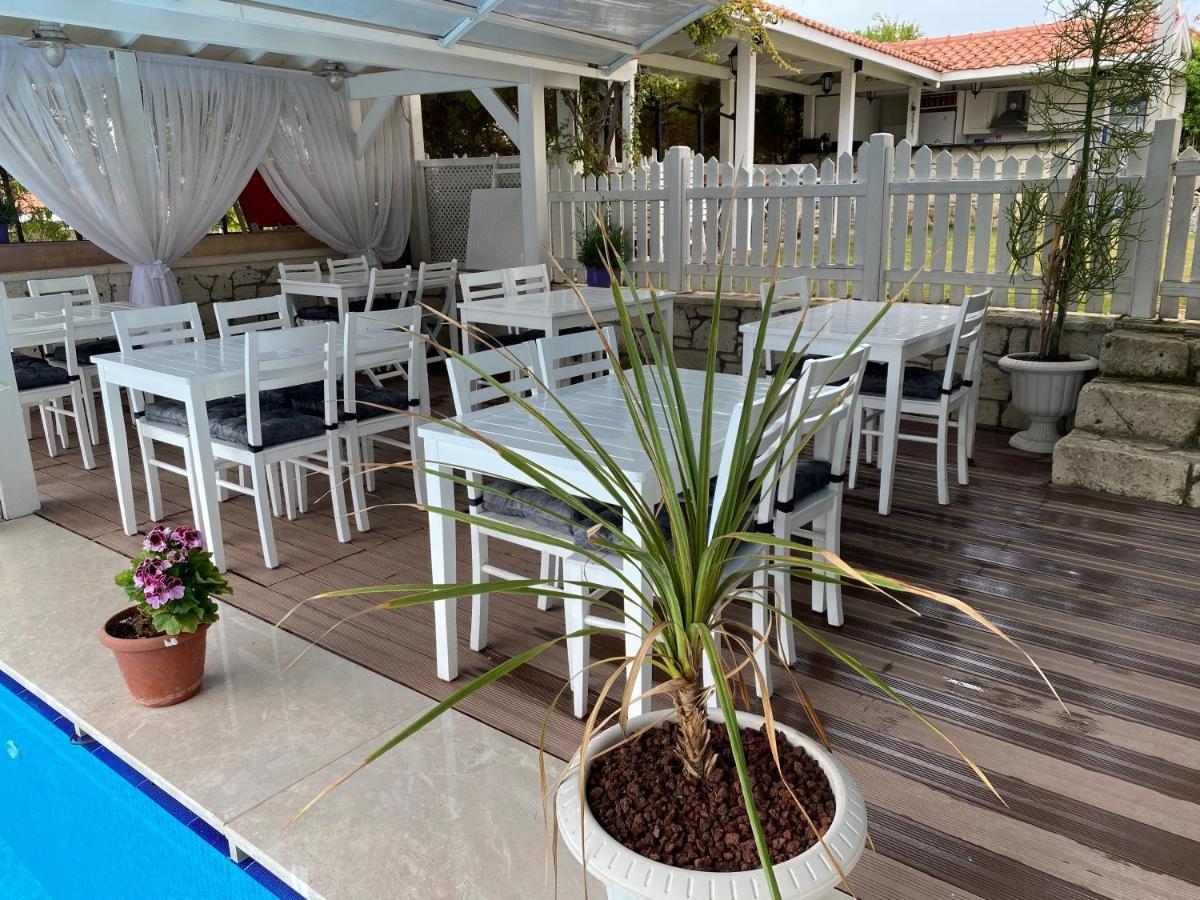 Alacati Eldoris Butik Hotel Exterior photo
