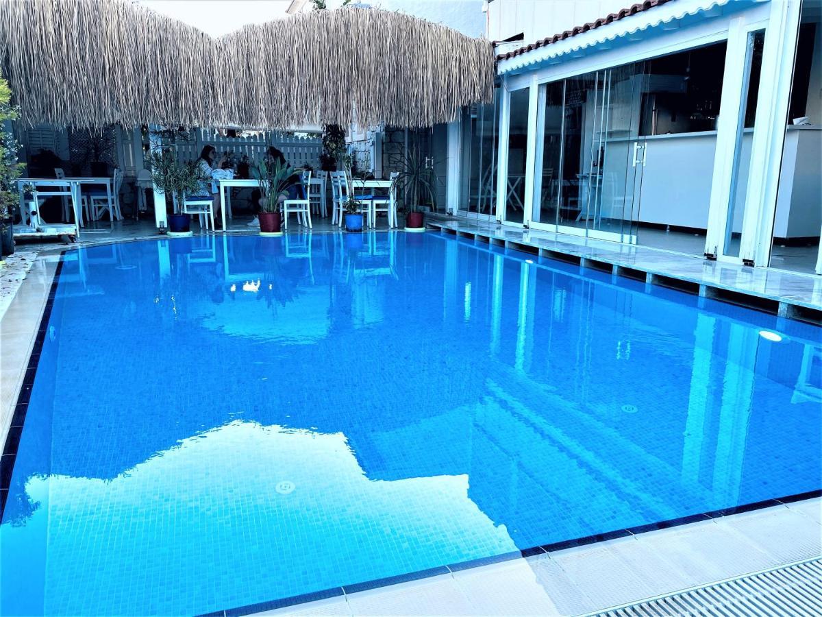 Alacati Eldoris Butik Hotel Exterior photo
